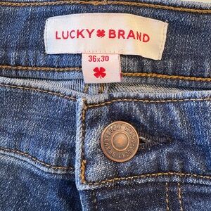Lucky Brand Dark Blue Denim with Red Tag